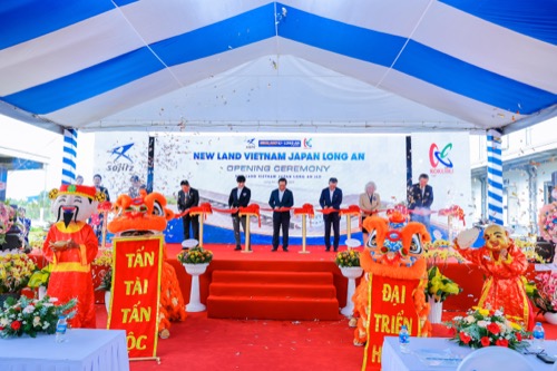 Lễ khánh thành Nhà máy New Land