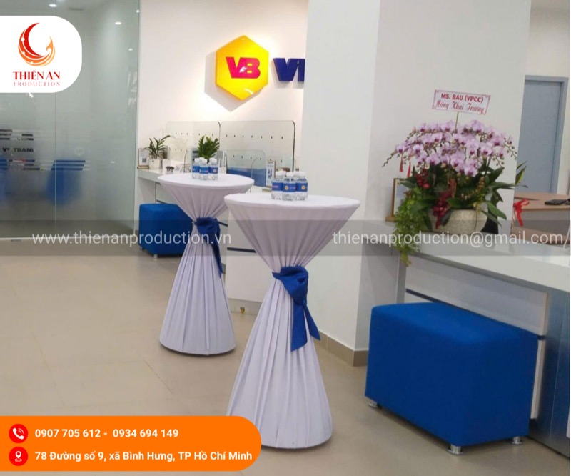 Bàn ghế bar cocktail cho sự kiện